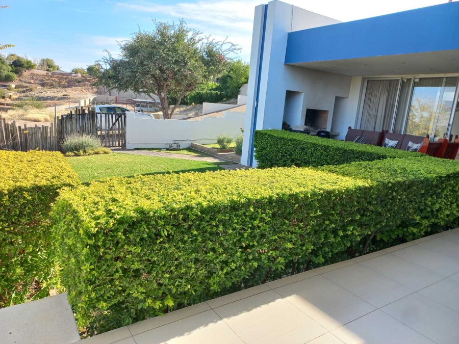 8 Bedroom Property for Sale in Keidebees Northern Cape